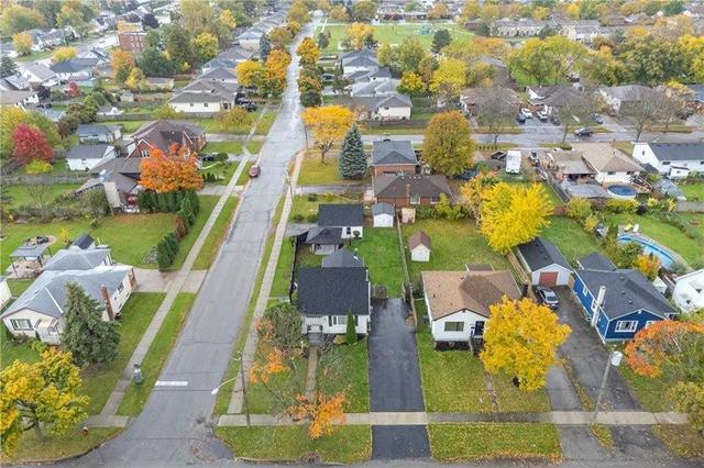6984 Margaret St, House detached with 3 bedrooms, 2 bathrooms and 7 parking in Niagara Falls ON | Image 15