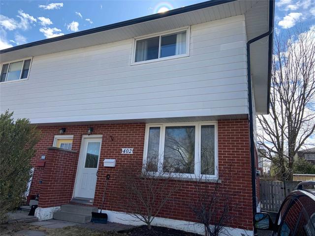 402 Oshawa Blvd N, House semidetached with 3 bedrooms, 2 bathrooms and 2 parking in Oshawa ON | Image 1