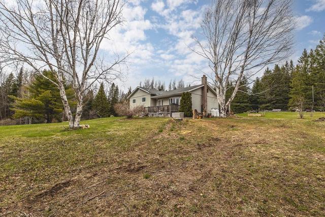 5237 Loop Rd, House detached with 3 bedrooms, 1 bathrooms and 8 parking in Highlands East ON | Image 23