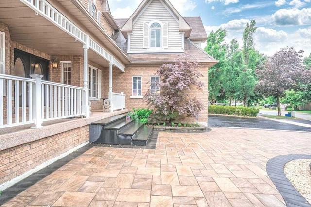 789 Quantra Cres, House detached with 4 bedrooms, 5 bathrooms and 7 parking in Newmarket ON | Image 12