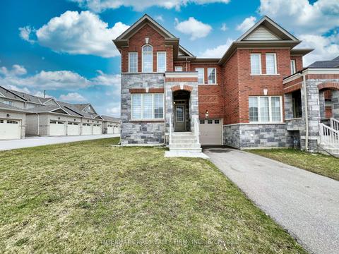 1 Frederick Pearson St, House attached with 4 bedrooms, 3 bathrooms and 3 parking in East Gwillimbury ON | Card Image