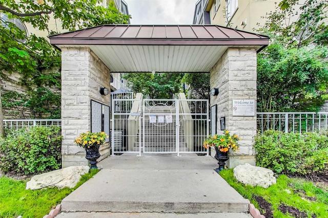 257 - 30 Stadium Rd, Townhouse with 3 bedrooms, 2 bathrooms and 1 parking in Toronto ON | Image 24