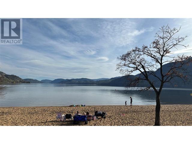 107 - 218 Waterford Avenue, House attached with 3 bedrooms, 1 bathrooms and 2 parking in Penticton BC | Image 28