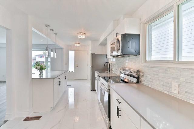 90 College Cres, House detached with 4 bedrooms, 2 bathrooms and 4 parking in Barrie ON | Image 6