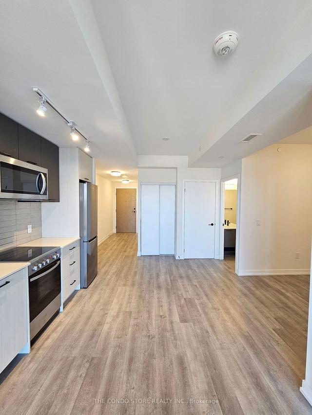 427 - 2300 St Clair Ave W, Condo with 1 bedrooms, 1 bathrooms and 0 parking in Toronto ON | Image 18