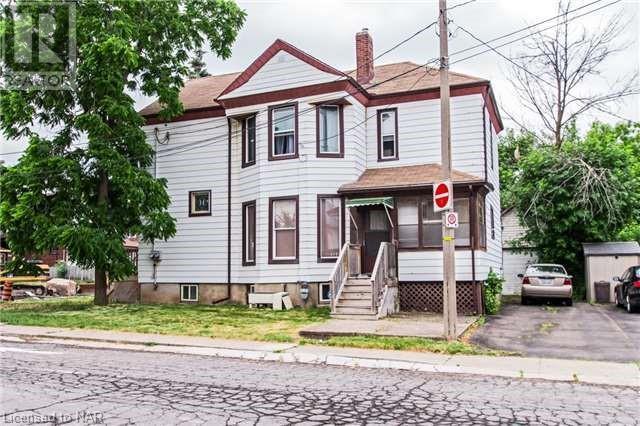 4731 Saint Lawrence Avenue, House other with 5 bedrooms, 2 bathrooms and 6 parking in Niagara Falls ON | Image 1