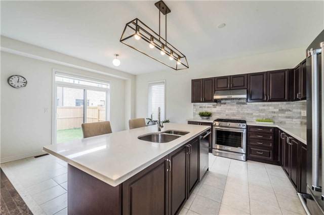 9 Collier Cres, House detached with 4 bedrooms, 4 bathrooms and 1 parking in Markham ON | Image 9