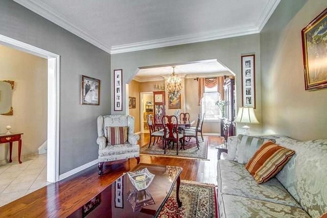 61 Torrens Ave, House detached with 3 bedrooms, 2 bathrooms and 7 parking in Toronto ON | Image 31