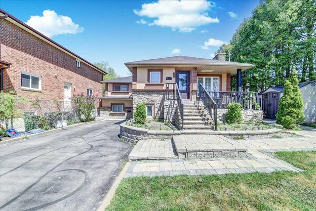 575 Meadowvale Rd, House detached with 2 bedrooms, 3 bathrooms and 7 parking in Toronto ON | Image 12