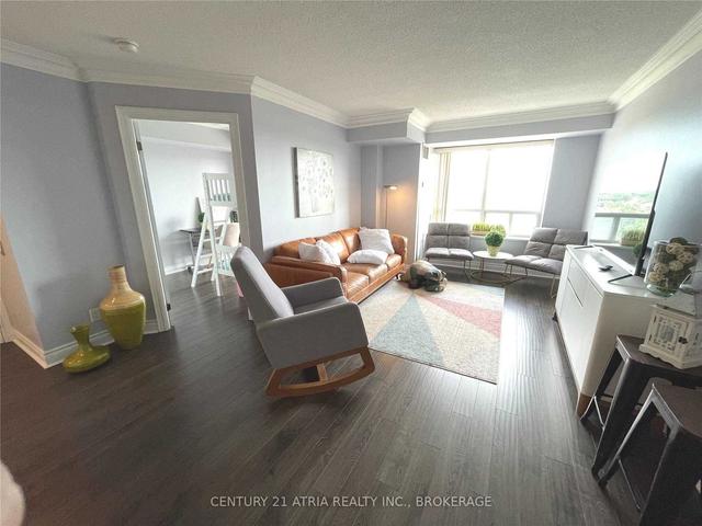 1106 - 2 Clairtrell Rd, Condo with 2 bedrooms, 2 bathrooms and 1 parking in Toronto ON | Image 8