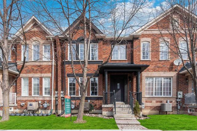 664 Napa Valley Ave, House attached with 3 bedrooms, 3 bathrooms and 2 parking in Vaughan ON | Card Image