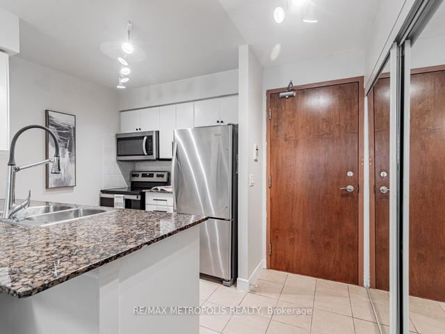 1805 - 35 Bales Ave, Condo with 2 bedrooms, 1 bathrooms and 1 parking in Toronto ON | Image 24