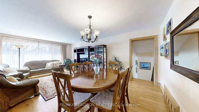266 Park Home Ave, House detached with 3 bedrooms, 3 bathrooms and 5 parking in Toronto ON | Image 6