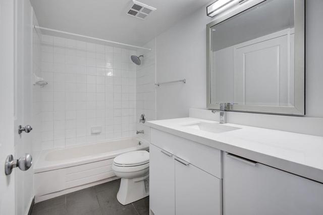 318 - 11 St Joseph St, Condo with 1 bedrooms, 1 bathrooms and null parking in Toronto ON | Image 16