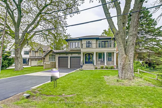 144 Bathgate Dr, House detached with 4 bedrooms, 5 bathrooms and 6 parking in Toronto ON | Image 12