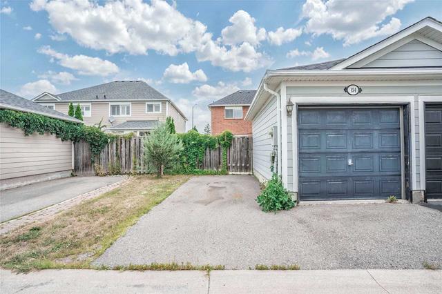 154 Gas Lamp Lane, House semidetached with 3 bedrooms, 2 bathrooms and 2 parking in Markham ON | Image 38