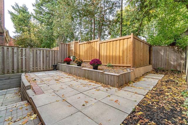 42 Protea Gdns, House attached with 3 bedrooms, 3 bathrooms and 2 parking in Toronto ON | Image 18