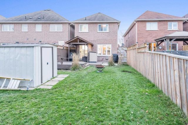 66 Mowat Cres, House attached with 4 bedrooms, 4 bathrooms and 4 parking in Halton Hills ON | Image 31