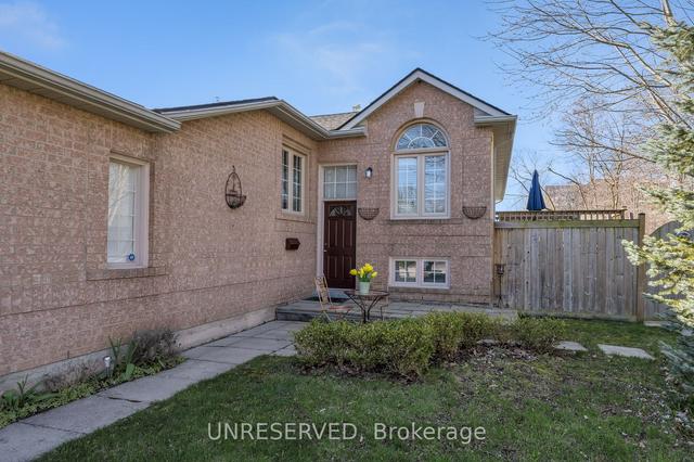 89 Jackson Crt W, House semidetached with 2 bedrooms, 2 bathrooms and 2 parking in Welland ON | Image 12