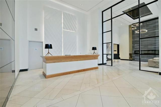 512 - 255 Bay Street, Condo with 1 bedrooms, 1 bathrooms and null parking in Ottawa ON | Image 3