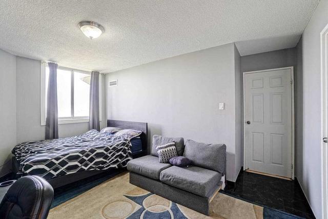 1110 - 238 Albion Rd, Condo with 3 bedrooms, 2 bathrooms and 1 parking in Toronto ON | Image 13