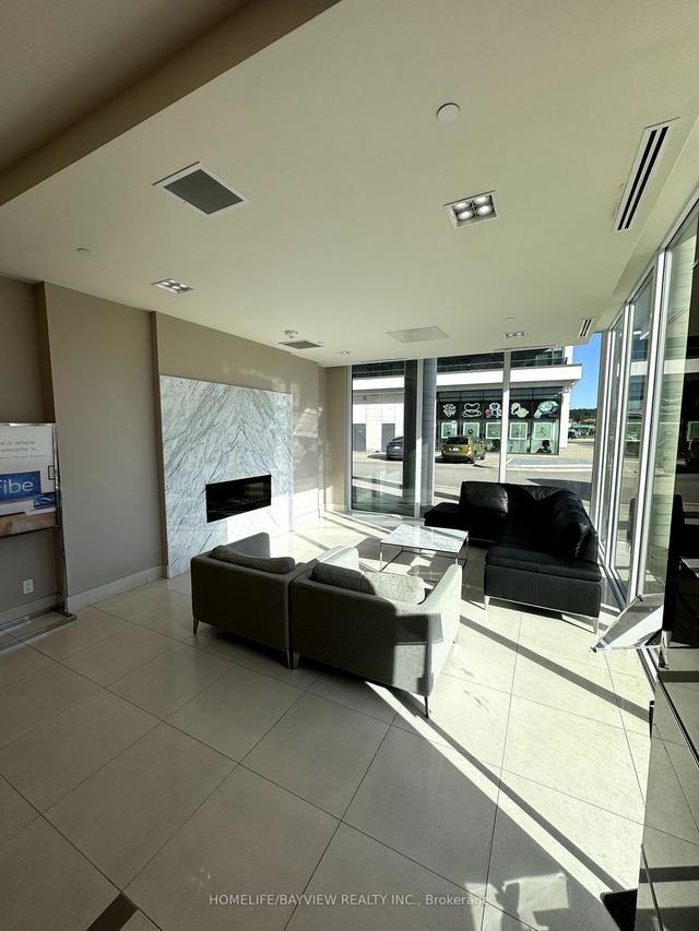 509 - 9618 Yonge St, Condo with 1 bedrooms, 1 bathrooms and 1 parking in Richmond Hill ON | Image 5