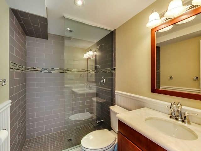 2 - 151 Robert St, Condo with 2 bedrooms, 2 bathrooms and null parking in Toronto ON | Image 15