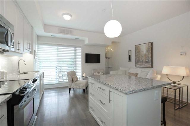 128 Garden Dr, Condo with 2 bedrooms, 2 bathrooms and 1 parking in Oakville ON | Image 4