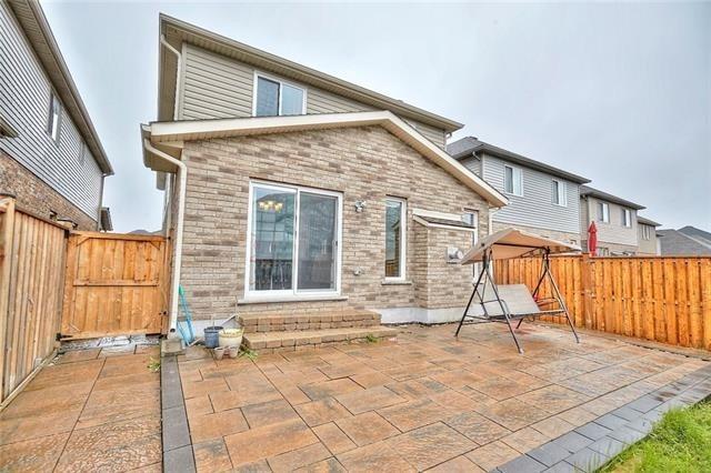 8529 Jennifer Cres, House detached with 4 bedrooms, 3 bathrooms and 4 parking in Niagara Falls ON | Image 2