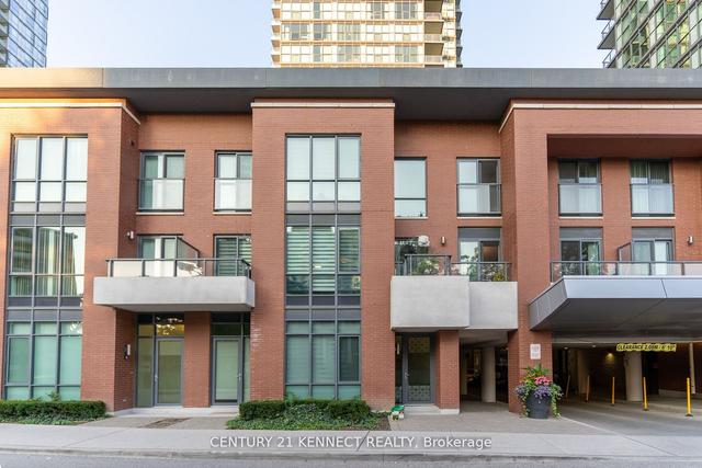 th6 - 5162 Yonge St, Townhouse with 2 bedrooms, 3 bathrooms and 1 parking in Toronto ON | Image 1