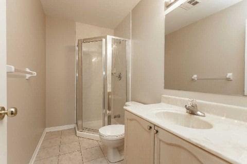 03 - 5535 Glen Erin Dr, Townhouse with 3 bedrooms, 3 bathrooms and 2 parking in Mississauga ON | Image 3