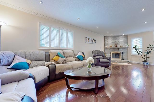 5116 Rising Star Crt, House detached with 4 bedrooms, 4 bathrooms and 6 parking in Mississauga ON | Image 38