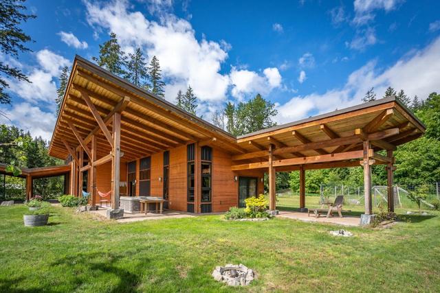 620 Higashi Way, House detached with 5 bedrooms, 2 bathrooms and 4 parking in Kaslo BC | Image 81