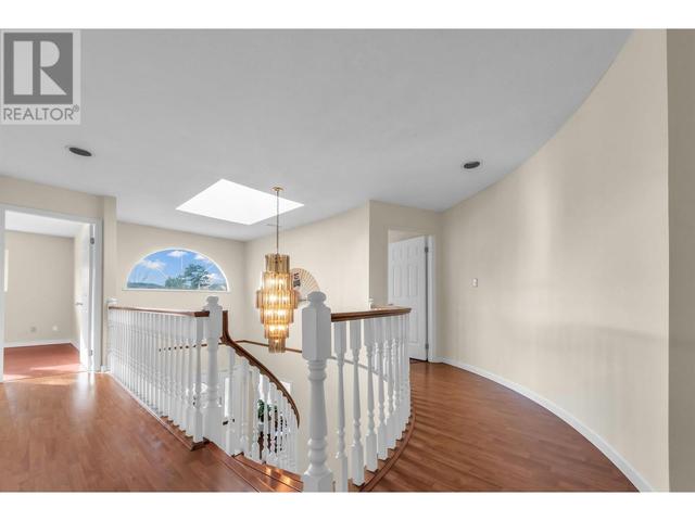 3891 Scotsdale Place, House detached with 6 bedrooms, 3 bathrooms and 6 parking in Richmond BC | Image 16