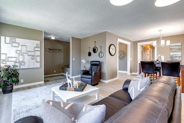 1035 Riverbend Drive Se, House detached with 4 bedrooms, 2 bathrooms and 2 parking in Calgary AB | Image 6