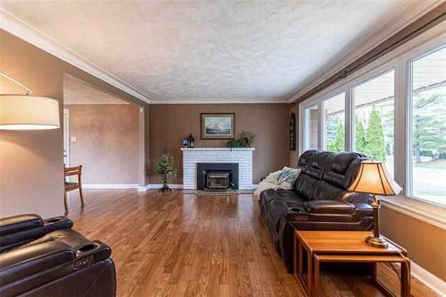 332 Townsend Ave, House detached with 3 bedrooms, 2 bathrooms and 3 parking in Burlington ON | Image 20