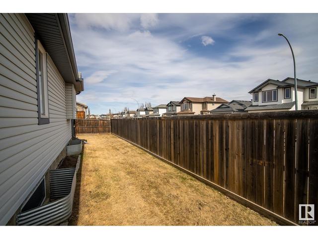 17 Leyland Wy, House detached with 4 bedrooms, 2 bathrooms and 8 parking in Spruce Grove AB | Image 7