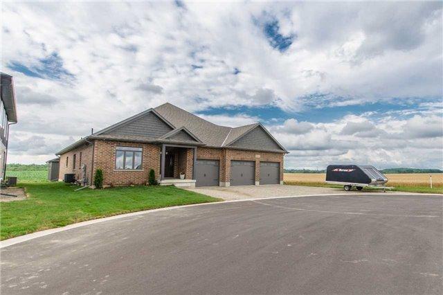 2162 Lindner Crt, House detached with 3 bedrooms, 2 bathrooms and 3 parking in Perth East ON | Image 1