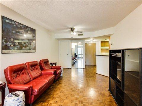402 - 1001 Bay St, Condo with 1 bedrooms, 1 bathrooms and null parking in Toronto ON | Image 7