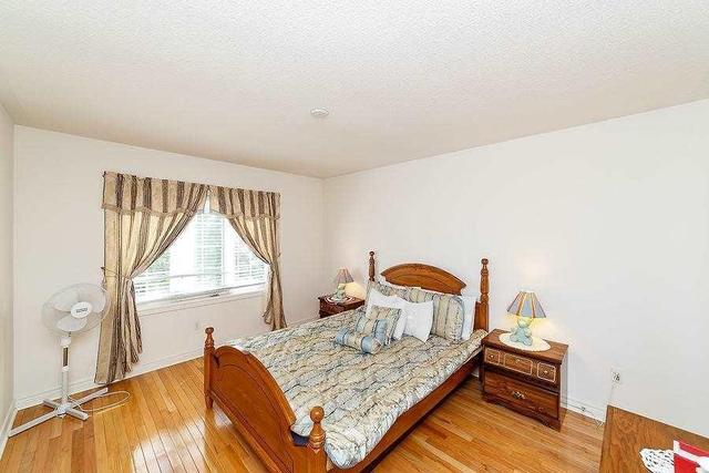 21 Whitwell Dr, House detached with 4 bedrooms, 3 bathrooms and 4 parking in Brampton ON | Image 14