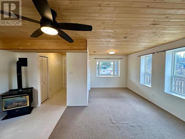 1374 Cottonwood Street, House detached with 4 bedrooms, 2 bathrooms and null parking in Telkwa BC | Image 26