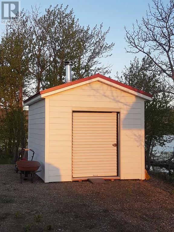 9023 Highway 41, House detached with 1 bedrooms, 0 bathrooms and null parking in Cypress County AB | Image 24