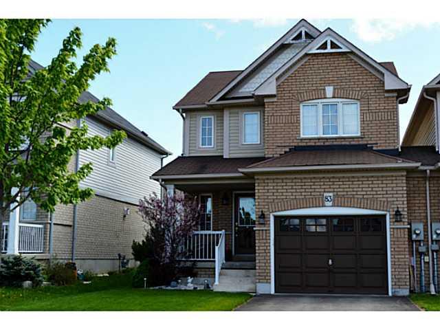 83 Bird St, House attached with 3 bedrooms, 3 bathrooms and null parking in Barrie ON | Image 1