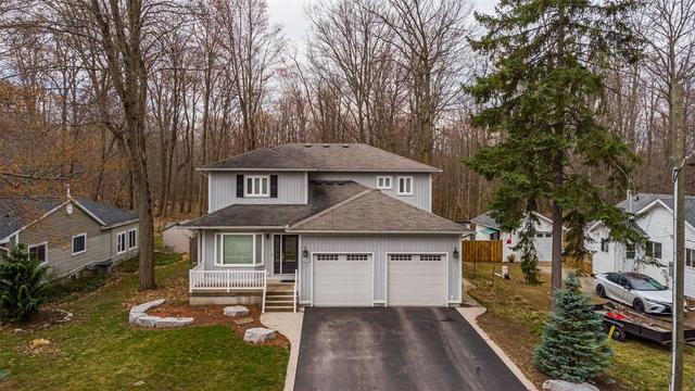 237 Maple Leaf Ave N, House detached with 3 bedrooms, 3 bathrooms and 6 parking in Fort Erie ON | Image 23