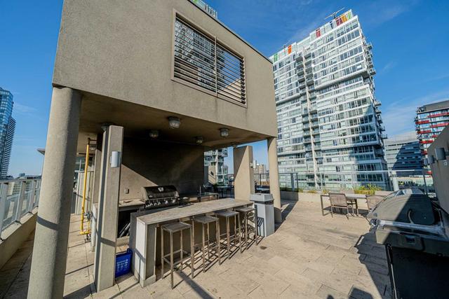 lph16 - 21 Nelson St, Condo with 1 bedrooms, 2 bathrooms and 2 parking in Toronto ON | Image 22