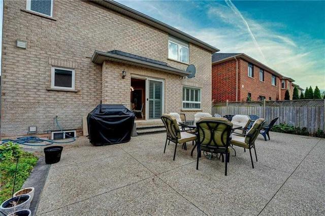 2234 Brookdale St, House detached with 4 bedrooms, 5 bathrooms and 4 parking in Burlington ON | Image 33