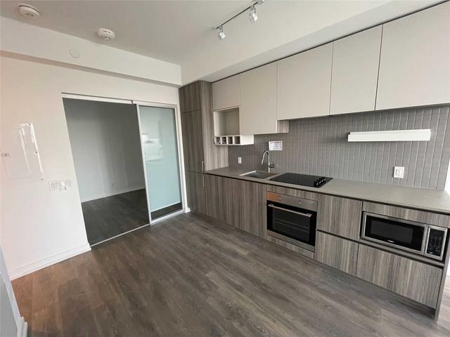 4207 - 5 Buttermill Ave, Condo with 2 bedrooms, 2 bathrooms and 0 parking in Vaughan ON | Image 10