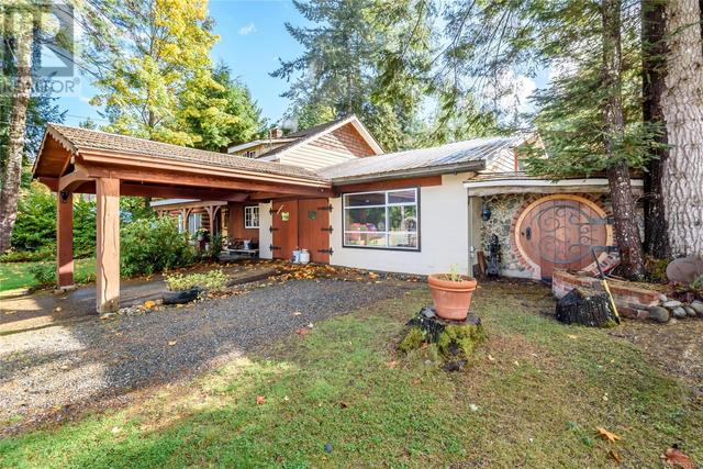 1589 Seaview Rd, House detached with 4 bedrooms, 3 bathrooms and 3 parking in Comox Valley C (Puntledge   Black Creek) BC | Image 25