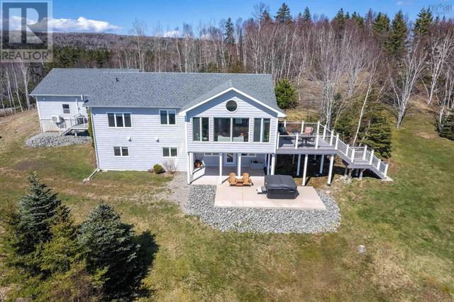 165 Loch Bhreagh Lane, House detached with 3 bedrooms, 2 bathrooms and null parking in Cape Breton NS | Image 40