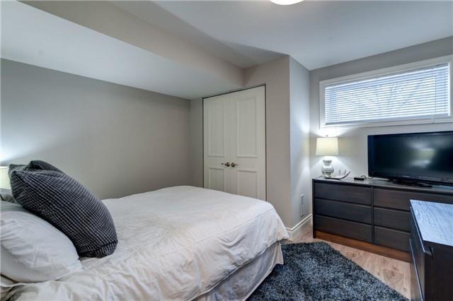 38 Keats Cres, House detached with 4 bedrooms, 4 bathrooms and 3 parking in Guelph ON | Image 17